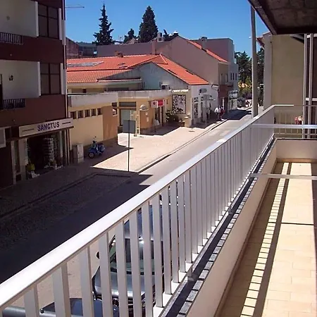Residencia S. Francisco מלון